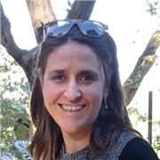 Laureata in Lingue Straniere con esperienza all'estero